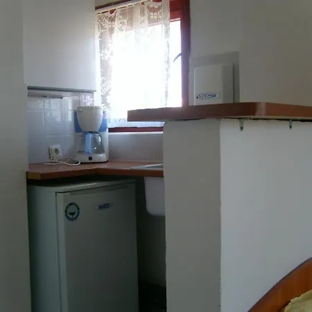 сотирови, самостоятелни 3*